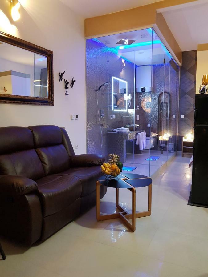 Yela Apartment ซาดาร์ ภายนอก รูปภาพ